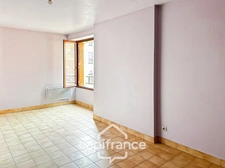 À vendre – Immeuble de deux logements à Mansigné