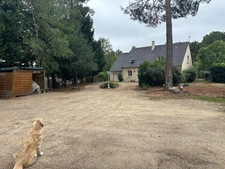 Magnifique maison familiale de 225 m², 6 chambres avec piscine et pinède à Guécélard – DPE B