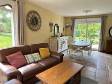 Maison à vendre 4 chambres, piscine, terrain de 3274m2 et dépendance aménagée 
