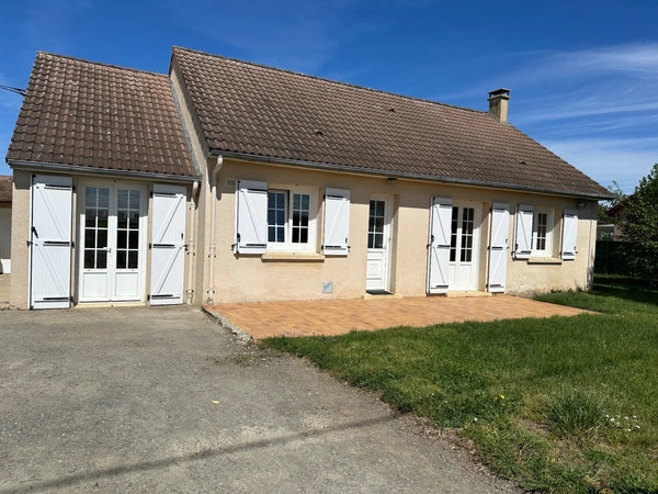 🏡 À VENDRE – Maison de Plain-pied avec grand terrain – Laigné-St-Gervais (72)