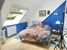 Magnifique maison familiale de 225 m², 6 chambres avec piscine et pinède à Guécélard – DPE B