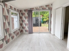 Maison familiale de 110 m² avec jardin arboré à Écommoy