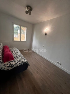 Maison de 150m2 -7 pièces - 5 chambres - 500m2 terrain à GOUSSAINVILLE (95190)