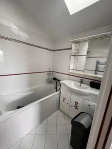 Maison de 150m2 -7 pièces - 5 chambres - 500m2 terrain à GOUSSAINVILLE (95190)