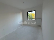New house for sale, 8 rooms / 133m² living space + 90m² basement / EAUBONNE (95600)