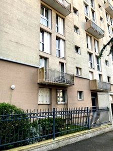 Appartement F4 divisé en 2lot GAGNY (93)