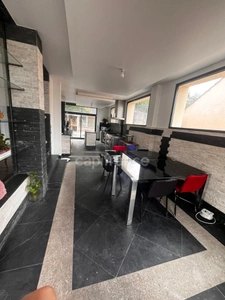 Maison de 150m2 -7 pièces - 5 chambres - 500m2 terrain à GOUSSAINVILLE (95190)