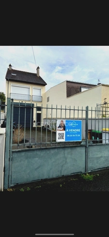 GROSLAY- maison 5 pièces refait a neuf + ENTRPOT - idéal commerçant, artisan, traiteur ou stockage.