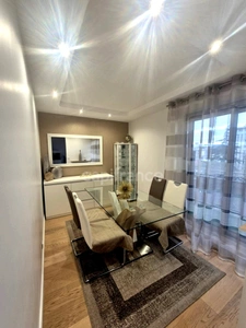 You're sure to fall in love with this bright, renovated 4-room apartment with balconies and private parking in EAUBONNE (95)