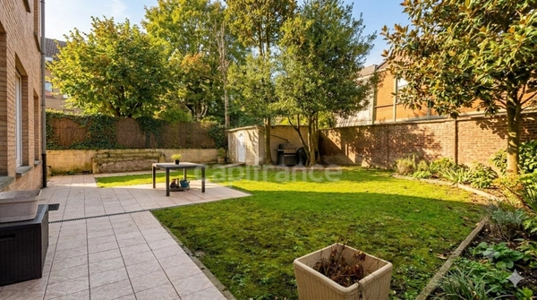 Un grand Souplex de 5 pièces (100 m2) + jardin privative de 200m2 au cœur de  MONTMORENCY (95)