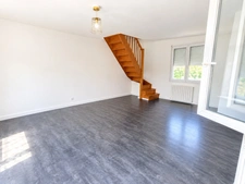 CHARMING 46m2 DUPLEX WITH 2 PRIVATE PARKING SPACES, BEAUMONT SUR OISE (95)