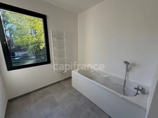 New house for sale, 8 rooms / 133m² living space + 90m² basement / EAUBONNE (95600)