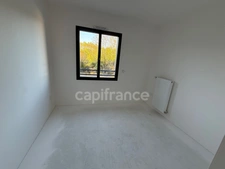New house for sale, 8 rooms / 133m² living space + 90m² basement / EAUBONNE (95600)