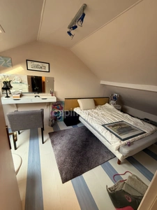 MAISON DE 5 PIECES + TERRAIN DE 800 M2 + PISCINE , ERMONT (95)