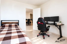 APPARTEMENT F4 / 69M2/ TRANSFORME EN F3 + UN STUDIO INDEPENDANT - GAGNY CENTRE