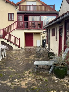 MAISON DE 5 PIECES + TERRAIN DE 800 M2 + PISCINE , ERMONT (95)