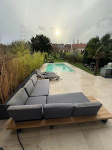 Exceptional 11-room house with swimming pool for sale in GROSLAY (95)
