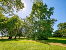Longère de caractère avec parc arboré