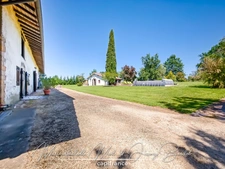 Longère de caractère avec parc arboré
