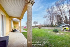 Maison de plain pied 4 chambres avec piscine