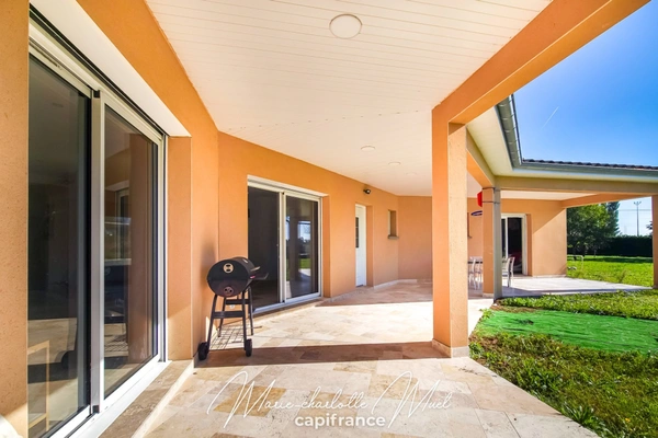Villa récente 140 m² - 4 chambre, garage indépendant