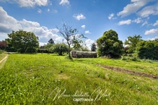 LONGÈRE RÉNOVÉE – 135 m² habitables + DÉPENDANCES – 4156 m² de terrain