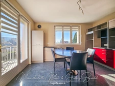 Maison spacieuse de 173 m² avec 2 garages