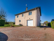 Maison spacieuse de 173 m² avec 2 garages