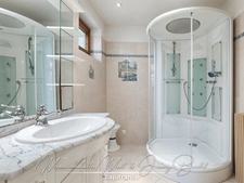 Maison 7 pièces + dépendances