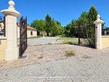 Maison 7 pièces + dépendances