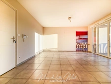Appartement T3 avec garage et terrasse