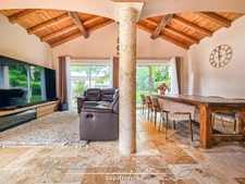Maison 4 chambres + garage + dépendance aménagée