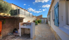 Single-storey house with 4 rooms for sale in PORT DE BOUC (13)