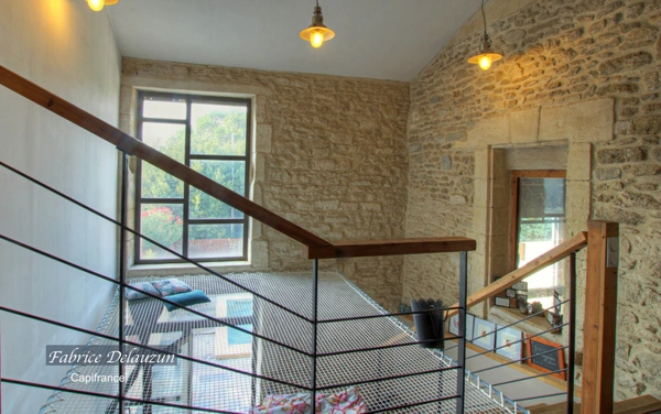 Propriete à vendre 9 pièces MAILLANE (13)