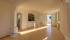 Single-storey house with 4 rooms for sale in PORT DE BOUC (13)