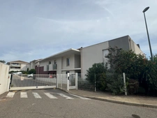 Appartement à vendre 4 pièces SAINT MARTIN DE CRAU (13)