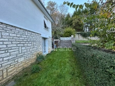 Maison à vendre 11 pièces 8 chambres SAVIGNAC LES EGLISES (24) proche école de Savignac, 1239m² de terrain