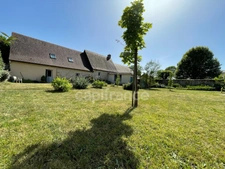 Dpt Dordogne (24), à vendre  maison P8 de 292,68 m² - Terrain de 1 777,00 m² 