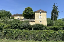 Maison à vendre 17 pièces SAINT CYPRIEN (24) environ 7446m² de terrain