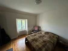 Maison à vendre 15 pièces THIVIERS (24)🔑 Lot de 4 logements avec revenus locatifs – Fort potentiel à Thiviers !