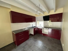 Maison à vendre 15 pièces THIVIERS (24)🔑 Lot de 4 logements avec revenus locatifs – Fort potentiel à Thiviers !
