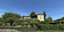 Maison à vendre 17 pièces SAINT CYPRIEN (24) environ 7446m² de terrain