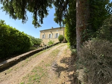 Maison à vendre 17 pièces SAINT CYPRIEN (24) environ 7446m² de terrain