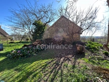 Maison à vendre 3 pièces HAUTEFORT (24)