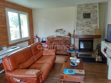 Dpt Dordogne (24), à vendre GENIS maison P5 de 113,78 m² - Terrain de 8 228,00 m² 