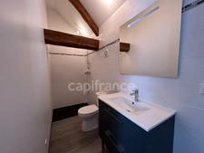 Dpt Dordogne (24), à vendre COULAURES maison P11 de 390 m² - Terrain de 4 828,00 m² - Plain pied