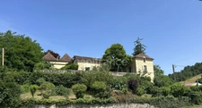 Maison à vendre 17 pièces SAINT CYPRIEN (24) environ 7446m² de terrain