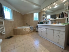 Maison à vendre 10 pièces VAUNAC (24)170m² sur 5160m² de terrain