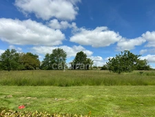 Maison de maitre à vendre 13 pièces LANOUAILLE (24) 2.6 hectares 