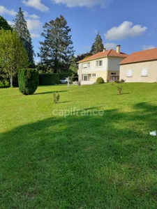 Dpt Dordogne (24), à vendre GENIS maison P5 de 113,78 m² - Terrain de 8 228,00 m² 